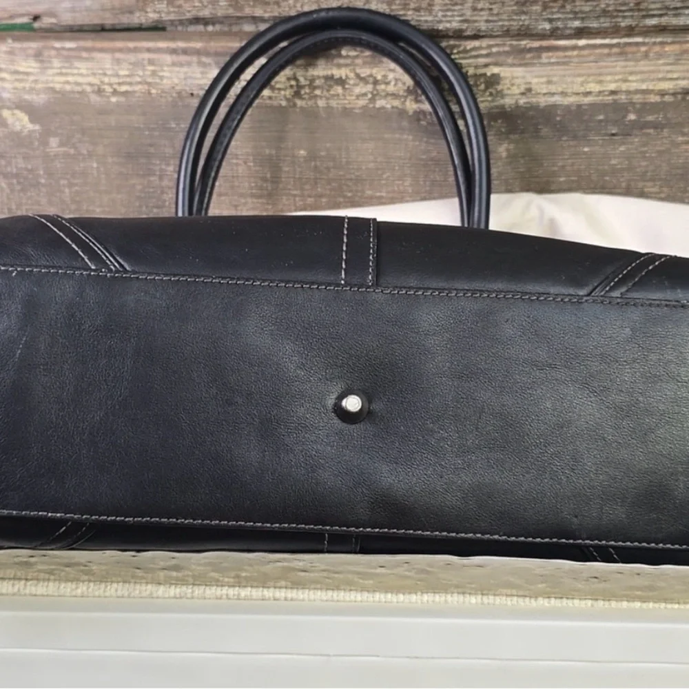 Coach- leather handbag, CLEAN - Picture 5 of 9